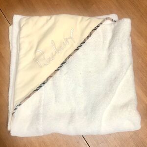 Burberry Baby Terry Cloth Towel Cream Check Trim